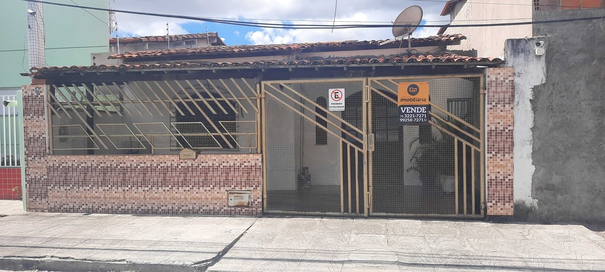 Casa a venda no Ponto Central