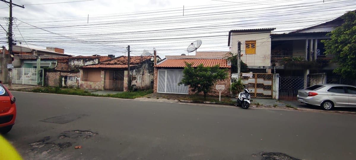 Casa em Ponto Central, Feira de Santana.